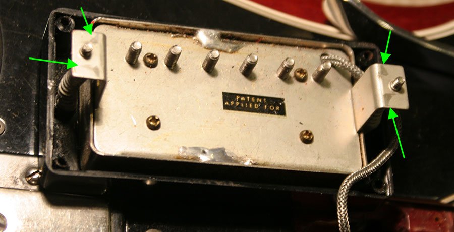 L shaped tooling marks on a vintage PAF pickup.